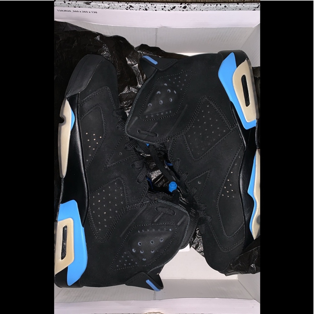 Jordan Retro 6 “UNC”